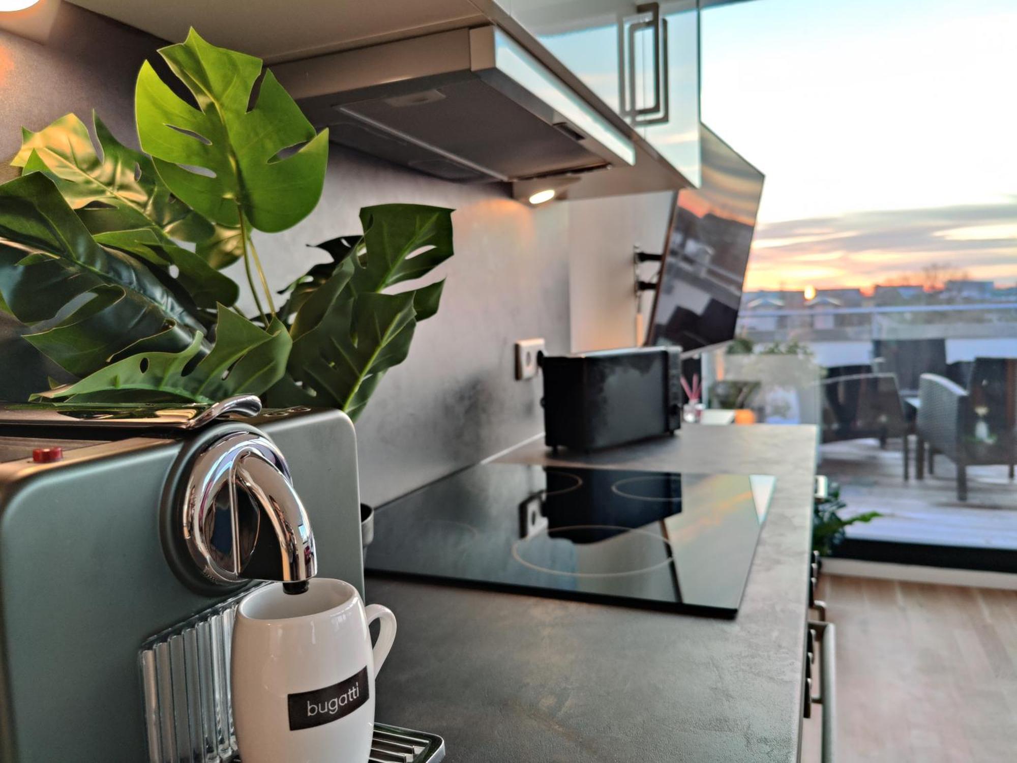 Maisonette-penthouse Inklusive Whirlpool Ueber Den Daechern Von Appartement *